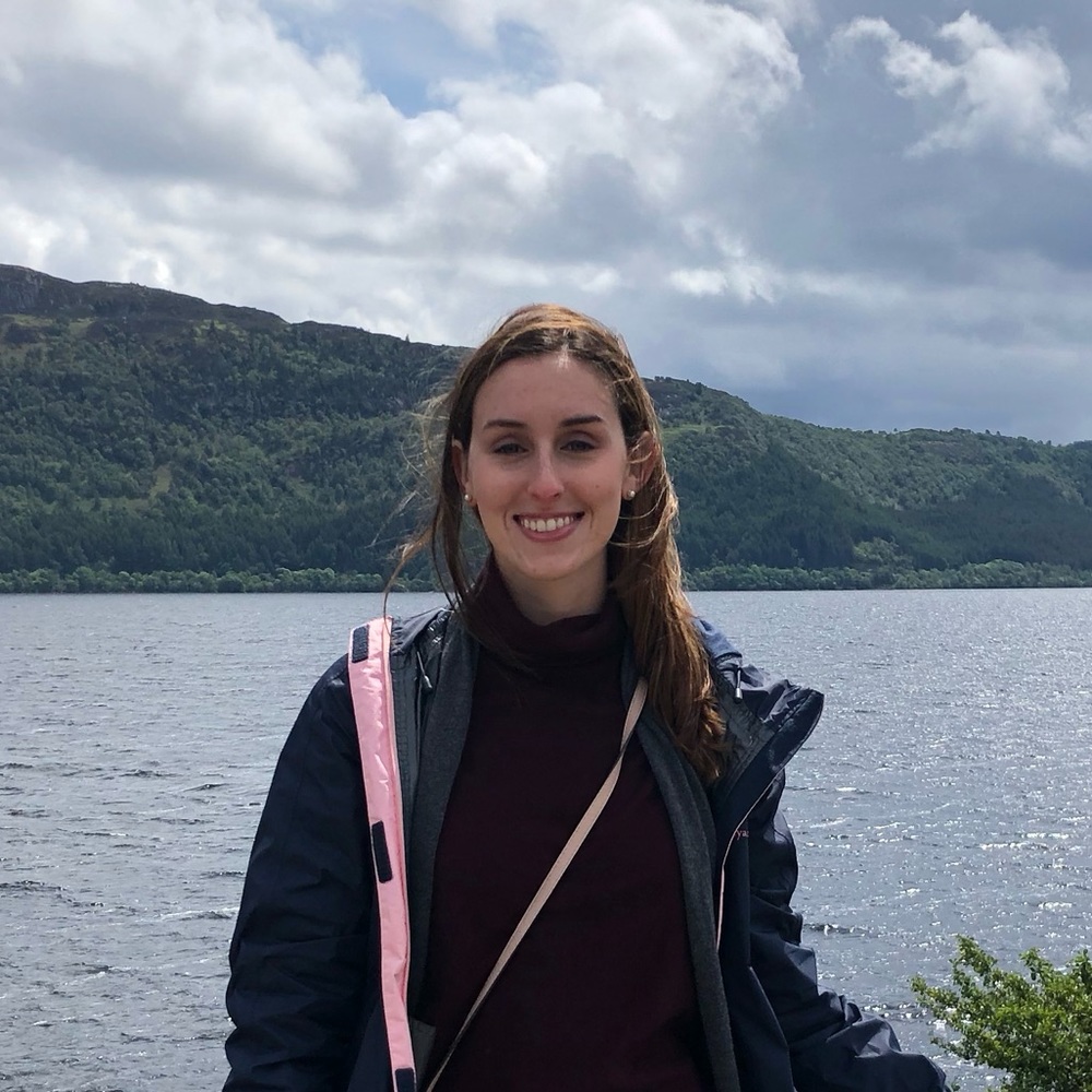 Meet your Posher, Maria